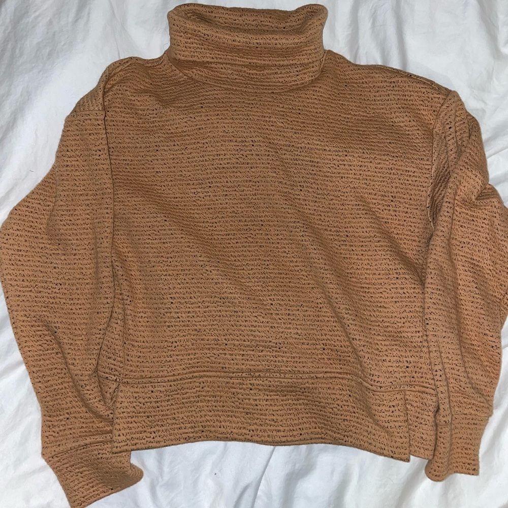 NWOT CALIA turtleneck